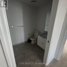 36-1236 Elm Dr W in Mississauga, ON - Building Photo - Building Photo