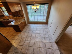 2516 E Timber Terrace in Ada, OK - Building Photo - Building Photo