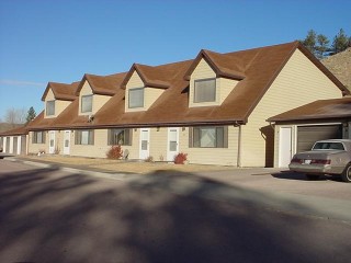 Battle Mountain in Hot Springs, SD - Building Photo