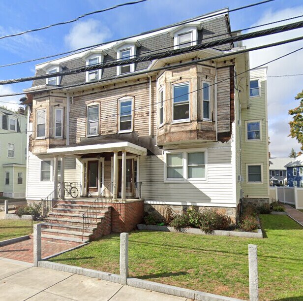 75 Easton St, Unit #1 in Boston, MA - Building Photo - Building Photo