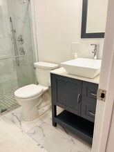 17000 Charlesbourg Pl in Round Hill, VA - Building Photo - Building Photo