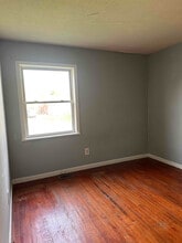 279 Beechland Rd in Louisville, KY - Building Photo - Building Photo
