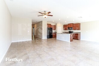 12608 Lemon Pepper Dr in Riverview, FL - Building Photo - Building Photo