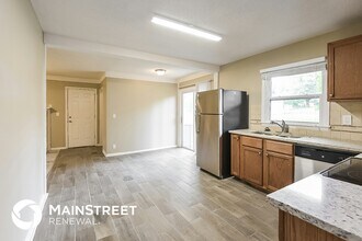 12500 E 54th Terrace in Kansas City, MO - Foto de edificio - Building Photo