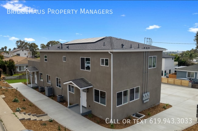 2018 Drescher St in San Diego, CA - Building Photo - Building Photo