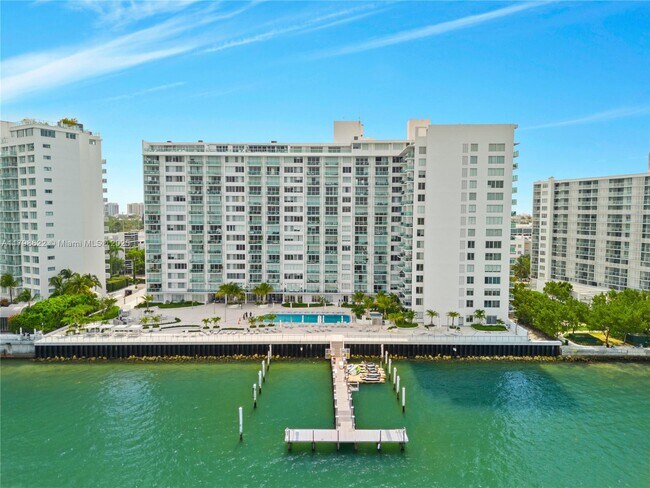 property at 1000 West Ave