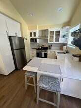 2316 Alameda Ave in Ventura, CA - Building Photo - Building Photo