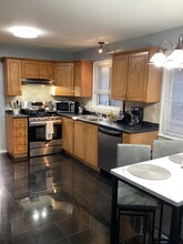 9345 S Kenton Ave in Oak Lawn, IL - Building Photo - Building Photo