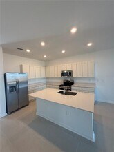 2713 Bevel Ln in Davenport, FL - Building Photo - Building Photo