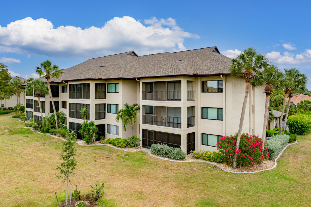 Commodore Club Condos of Burnt Store Marina in Punta Gorda, FL - Building Photo