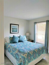 2840 Shoreview Dr in Naples, FL - Building Photo - Building Photo