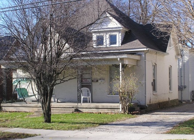property at 421 Woodland Ave
