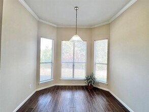 6000-13 Shepherd Mountain Cove in Austin, TX - Building Photo - Building Photo