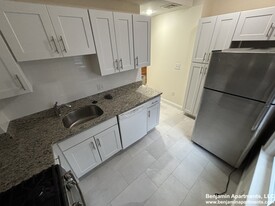 53 Ashford St, Unit 3 in Boston, MA - Building Photo - Building Photo