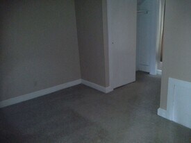 132 N Vesper St in Lock Haven, PA - Building Photo