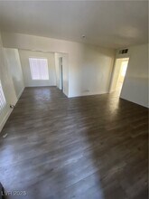 1711 Santa Paula Dr in Las Vegas, NV - Building Photo - Building Photo