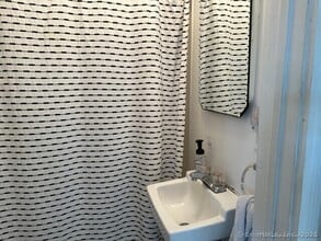 22 Donahue Pl in Torrington, CT - Building Photo - Building Photo