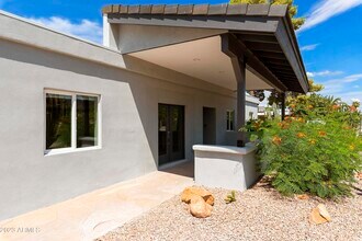 3318 E Onyx Ave in Phoenix, AZ - Building Photo - Building Photo