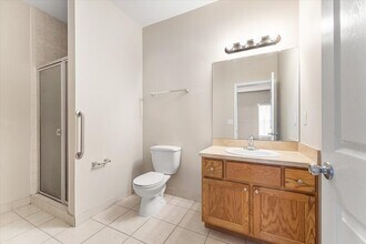 45528 Evansway Dr in Shelby Township, MI - Building Photo - Building Photo