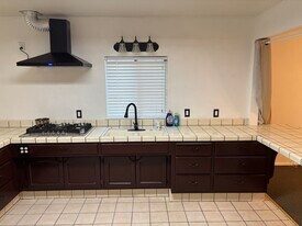 309 Forrest Ave in Lodi, CA - Building Photo