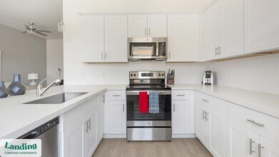 375 E Linda Vista Blvd in Oro Valley, AZ - Building Photo - Building Photo