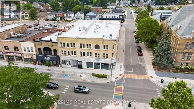539 Talbot St in St Thomas, ON - Building Photo - Building Photo
