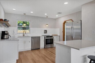 2667 Cheryle Ln in Sarasota, FL - Building Photo - Building Photo