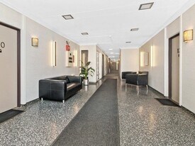 100 Marion St, Unit B in Brookline, MA - Building Photo