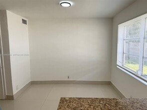 5211 SW 91st Ave in Cooper City, FL - Building Photo - Building Photo