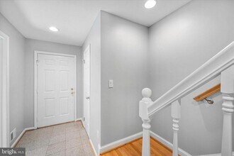 10276 Arizona Cir in Bethesda, MD - Building Photo - Building Photo