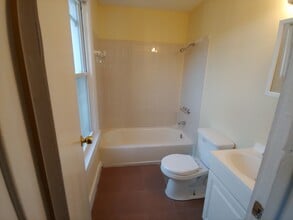 980 Harte Dr SW in Atlanta, GA - Building Photo - Building Photo