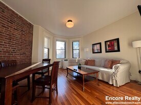 52 Charlesgate E, Unit 104 in Boston, MA - Building Photo