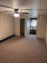 1807 Moravia St in New Castle, PA - Foto de edificio - Building Photo