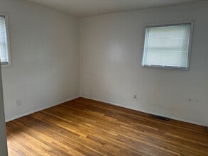 1867 Alvason Ave in Columbus, OH - Building Photo - Building Photo