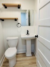 12349 Boncrest Dr in Reisterstown, MD - Foto de edificio - Building Photo