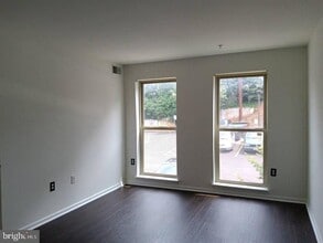 5213 Newton St in Bladensburg, MD - Building Photo - Building Photo