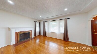 8447 Wheatland Ave in Los Angeles, CA - Building Photo - Building Photo