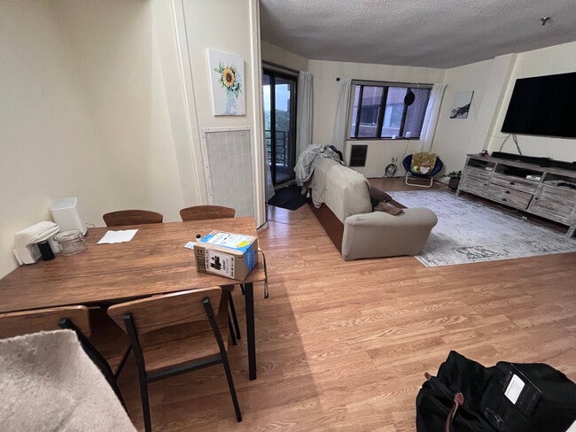 153 Kelton St, Unit 507 in Boston, MA - Building Photo - Building Photo