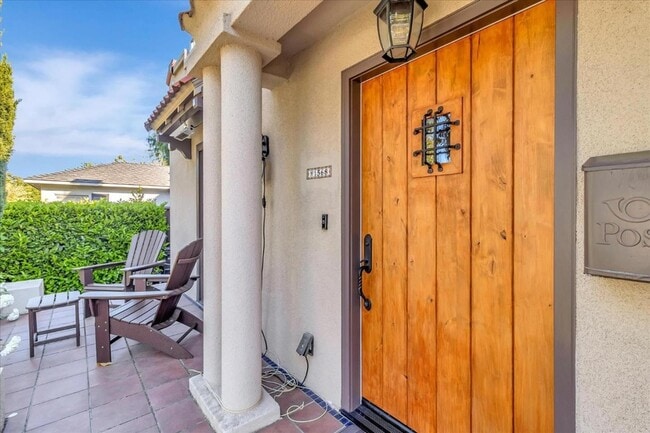 1568 Mariposa Ave in Palo Alto, CA - Building Photo - Building Photo