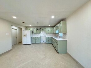 2909 Bismark St in Laredo, TX - Building Photo - Building Photo