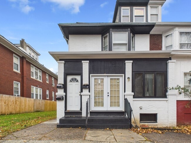 property at 2318 N 5th St