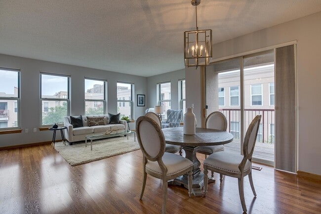 property at 680 N 2nd St