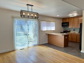 1791 Hideaway Ln Dr in Ann Arbor, MI - Building Photo - Building Photo