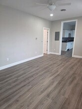 101 N Locust St in Oak Harbor, OH - Building Photo - Building Photo