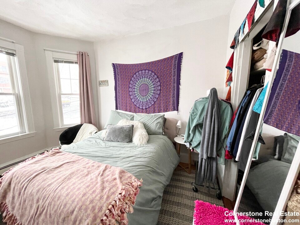 19 Bucknam St in Boston, MA - Building Photo