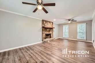 267 Sharney Ln NE in Kennesaw, GA - Foto de edificio - Building Photo