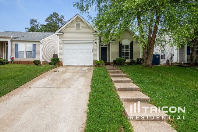 2009 Salmon River Dr in Monroe, NC - Building Photo - Building Photo