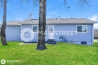 1716 Springhill Dr photo'