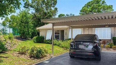 5608 37th St E in Bradenton, FL - Building Photo - Building Photo