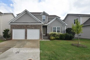 108 Four Seasons Way in Mooresville, NC - Building Photo